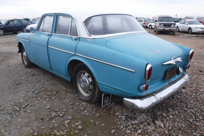 Illustration for article titled Hello There Friend, Maybe It's Time For You To Buy This Volvo For $550